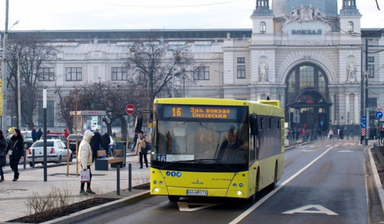 16 маршрутка Львів